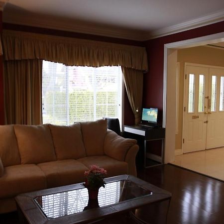 Camilla House B&B Vancouver Dış mekan fotoğraf